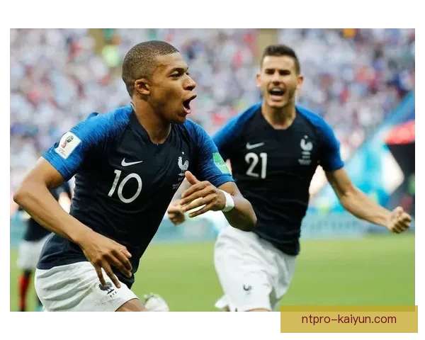 姆巴佩现象引发关注，持续提升的表现让他成为足球界的焦点。