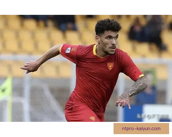 马奎尔状态回暖，近期比赛稳定性提升值得关注。